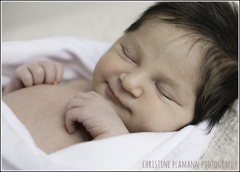 newborn photographer in milwaukee, wi